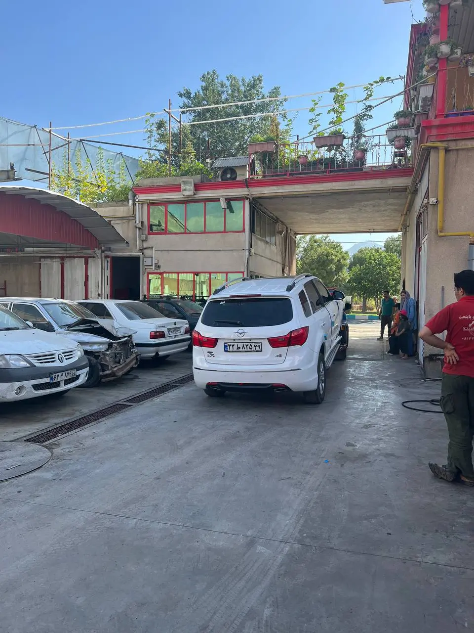 ایران خودرو امداد